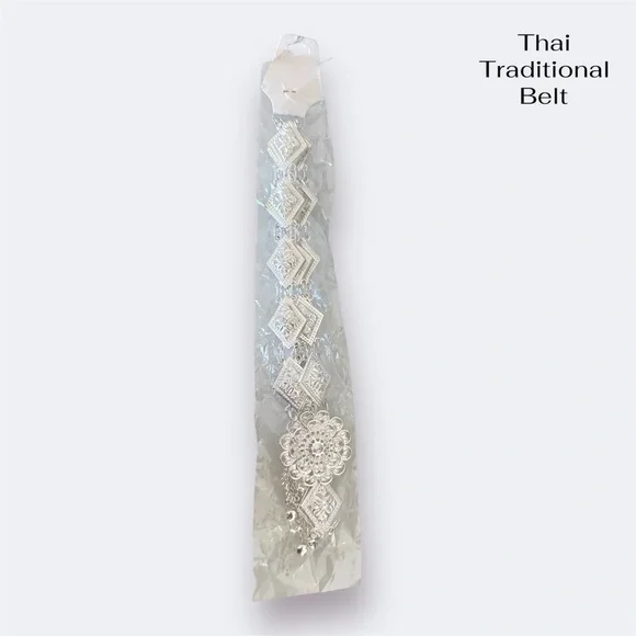 Silver Plated Traditional Thai Belt (chut thai) - Picture 3 of 6
